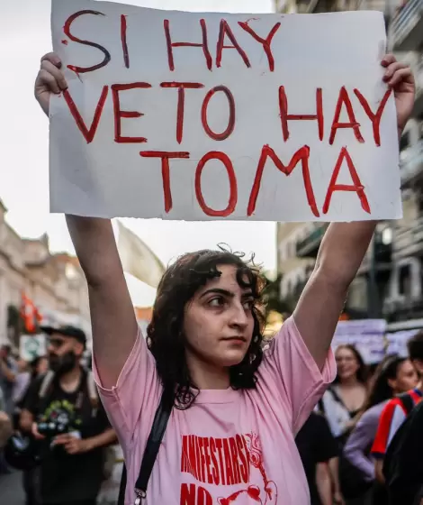 "Si hay veto, hay toma"