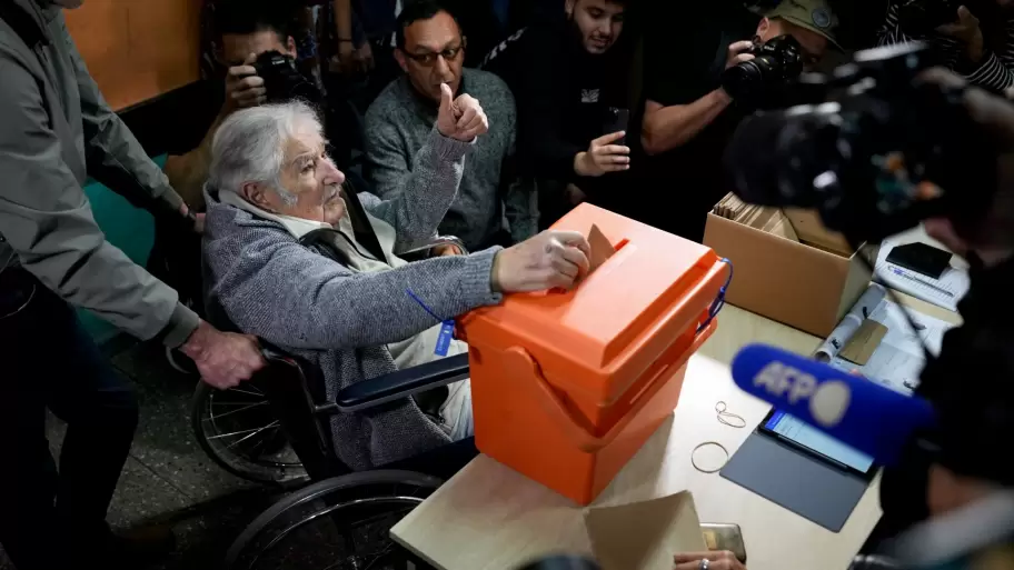 Pepe Mujica fue a votar el ltimo domingo.