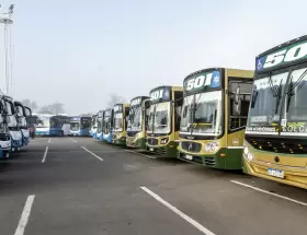 Las frecuencias de colectivos bajar�n en el AMBA si no hay acuerdo con el Gobierno nacional.
