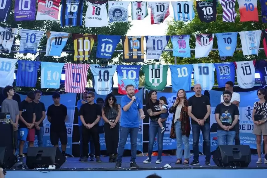 El homenaje a Diego Maradona