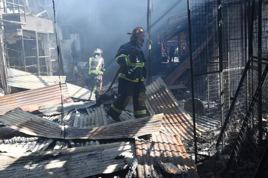 Incendio Mercado San Miguel en Salta