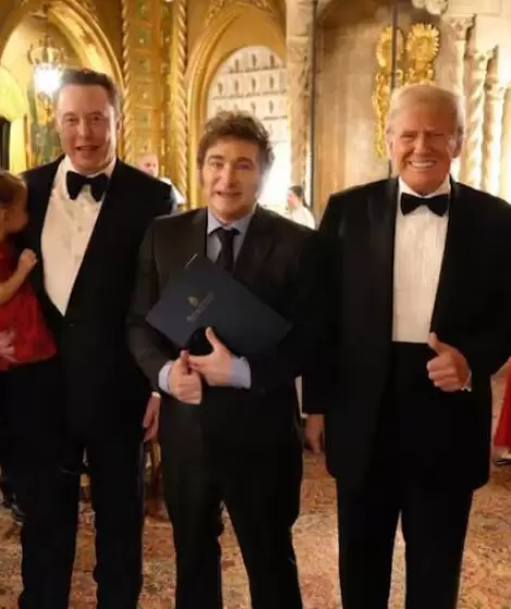 La comitiva argentina completa junto a Musk y Trump
