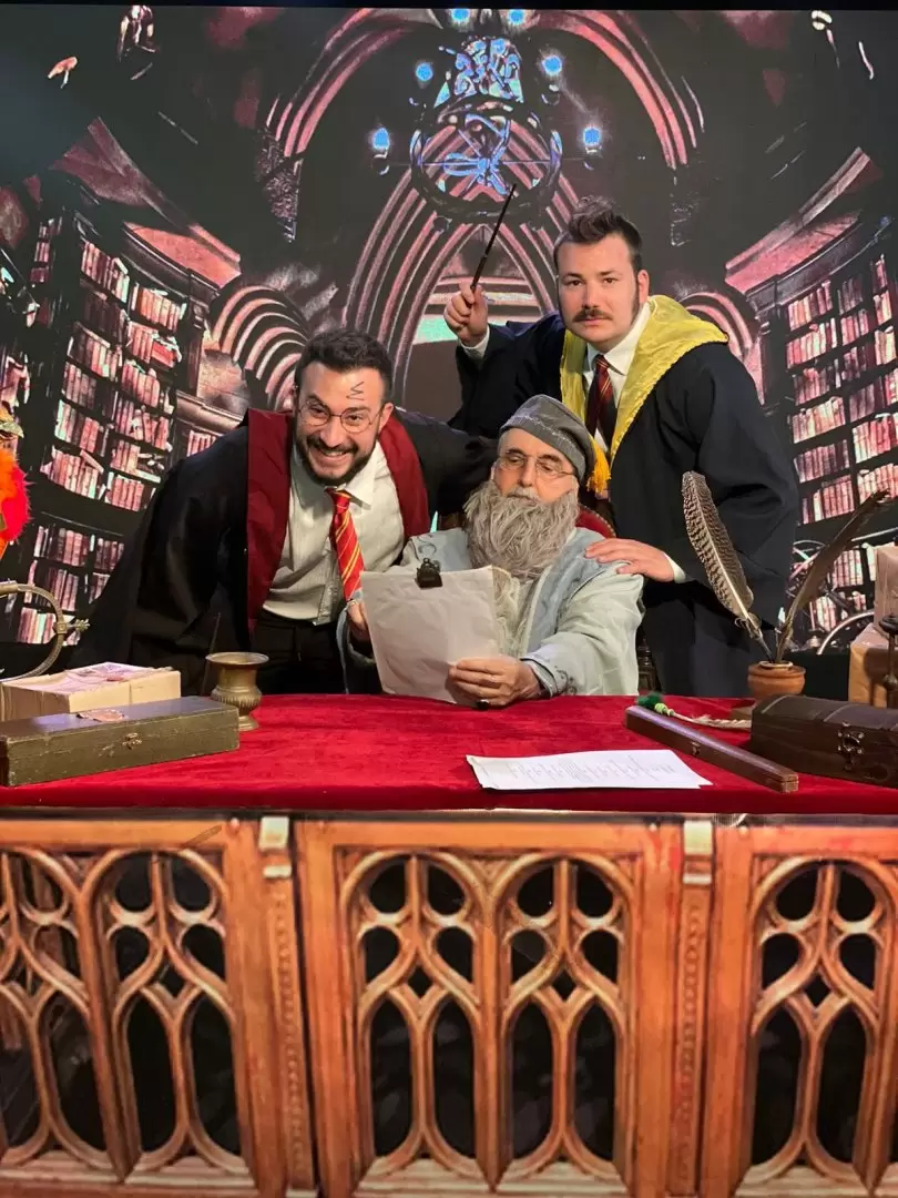 Toms Rebord, Juan Ruffo y Guillermo Moreno en el sketch de Harry Potter en Blender.