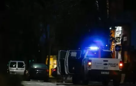 La Polica Bonaerense operando en las noches de Mar del Plata.