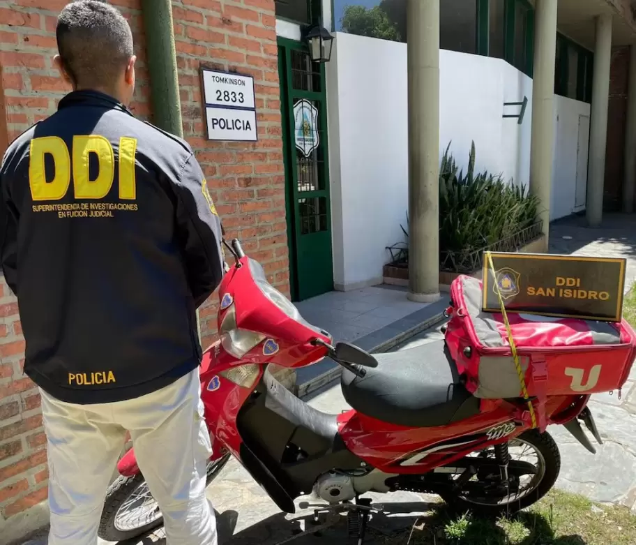 La moto que usaba el sospechoso y tena la numeracin suprimida