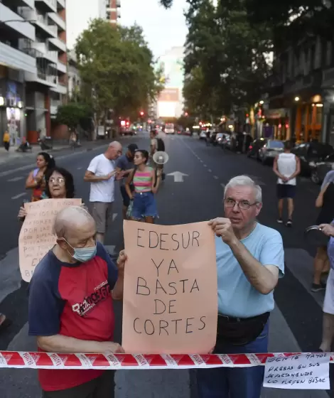 Los cortes de luz llegaron en el marco del rcord histrico de consumo elctrico a nivel nacional