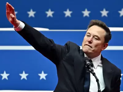 Elon Musk y el gesto similar al saludo nazi que utiliz tras la asuncin de Donald Trump