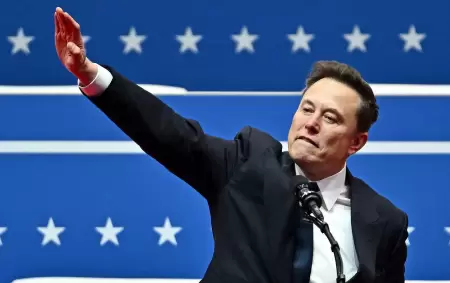 Elon Musk y el gesto similar al saludo nazi que utiliz tras la asuncin de Donald Trump