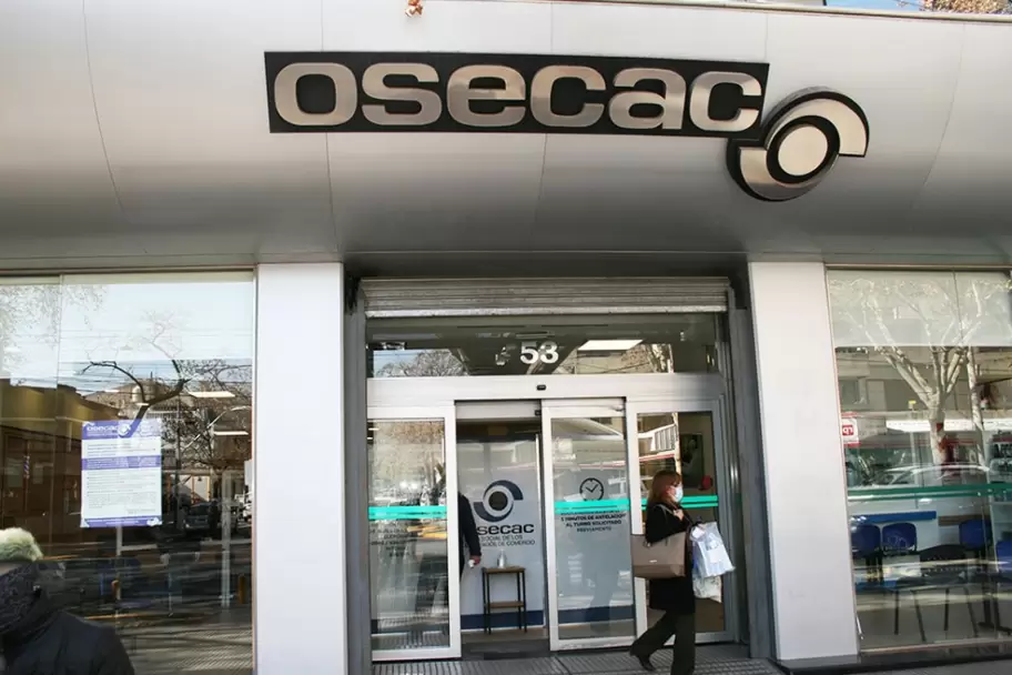 OSECAC tampoco responde a los reclamos a la terciarizada que trabaja con ellos y que mand un cuidador que drog y rob a un abuelo de 86 aos.