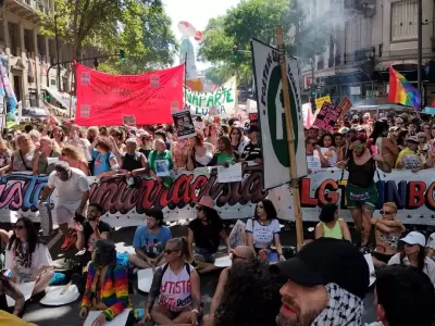 Marcha Federal LGTBIQ+: los manifestantes se movilizan a la Plaza de Mayo