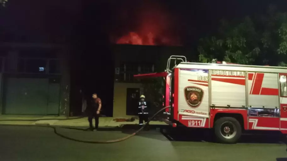 Incendio y misterio en Boedo: