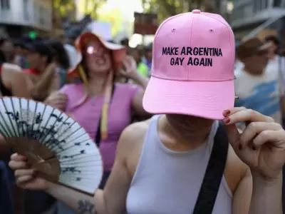 "Make Argentina Gay Again" en la Marcha del Orgullo Antifascista y Antirracista