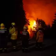 Terror y devastacin en la Patagonia: dos detenidas por el incendio en Epuyn mientras el fuego sigue arrasando el sur