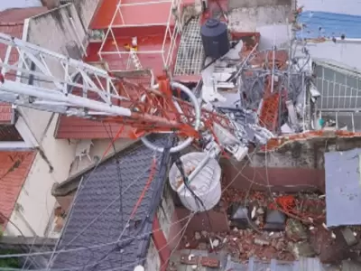 La estructura arrastr parte de la fachada de las casas linderas y caus severos daos estructurales.