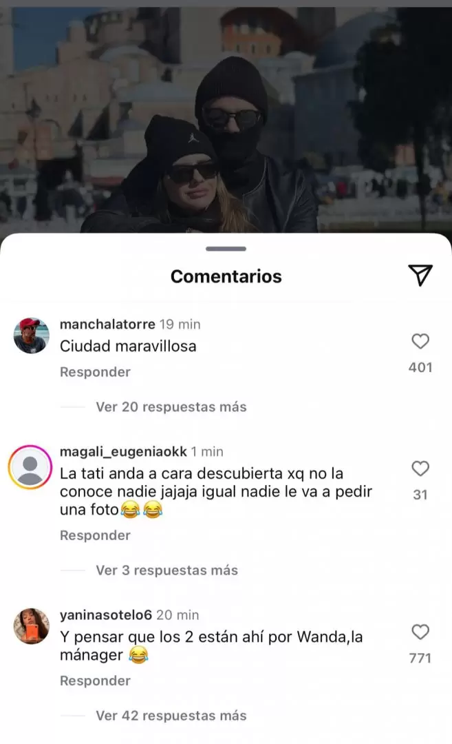 As reaccionaron los usuarios de las redes a las romnticas postales de la pareja