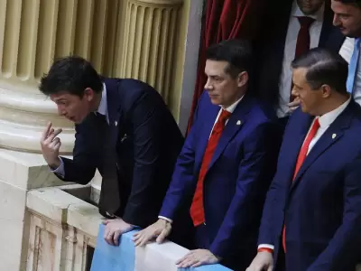 As amenazaba Santiago Caputo a Manes durante el discurso de apertura de sesiones ordinarias de Milei