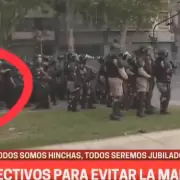 Escndalo en el Congreso: un agente de la PFA fue atrapado plantando un arma en medio de la represin