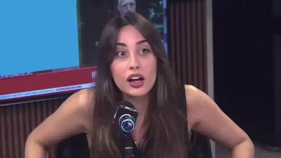 Johanna Francella es parte de Luzu TV y fue quien hizo originalmente el sketch de "la columna".