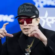 Elon Musk sorprende con Starlink Phone: cu�nto cuesta el nuevo smartphone y cu�ndo se lanzar�a en Argentina