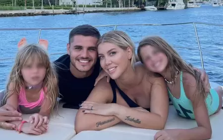 Wanda Nara y Mauro Icardi junto a Francesca e Isabella