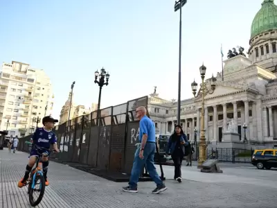 A los 900 efectivos de la fuerza portea se sumarn 720 de la polica Federal y unos 400 entre Gendarmera Nacional y Prefectura Naval.