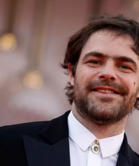 Peter Lanzani