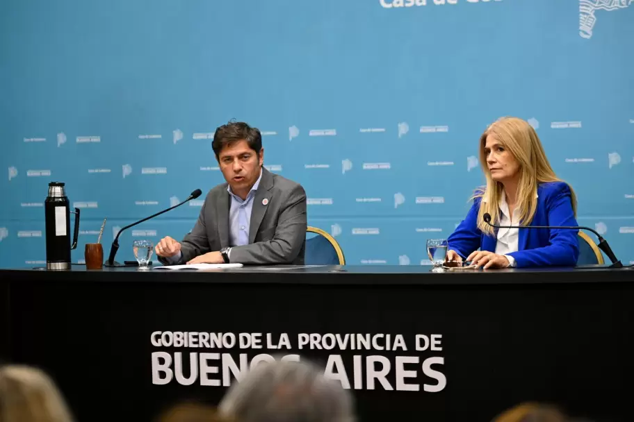Kicillof desdobló y desoyó a Cristina Kirchner