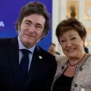 Un premio Nobel de Economa advirti que "Argentina est en la puerta de otra crisis": "La inflacin baj con dlares del FMI"