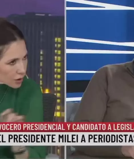 Cristina Pérez reclamándole a Adorni la cruzada libertaria contra la prensa crítica
