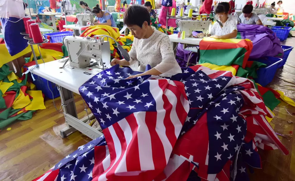 Lujo "Made in China": la guerra 2.0 por los aranceles de Trump que sacude a las marcas más exclusivas en TikTok