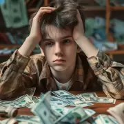 Millonarios en redes sociales, endeudados en la vida real: la trampa digital que atrapa a los adolescentes