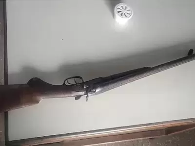 Un niño de 12 años manipulaba un arma y mató a un amigo en Santiago del Estero