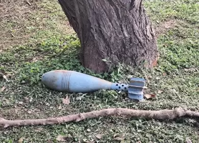 El proyectil de mortero cal. 120mm, sin espoleta.