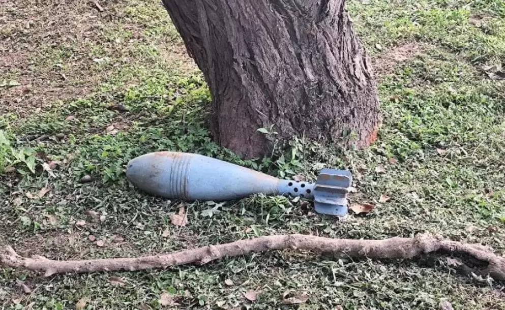 Tensión en la basura: hallaron un proyectil de mortero en un relleno sanitario de Córdoba