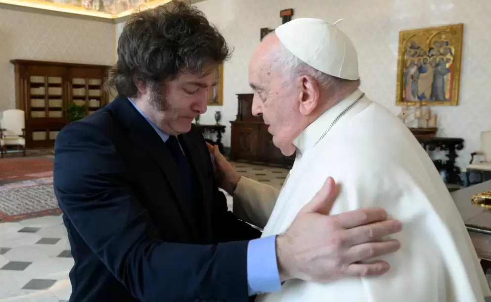 Javier Milei despidió al papa Francisco: del agravio al reconocimiento final con errores