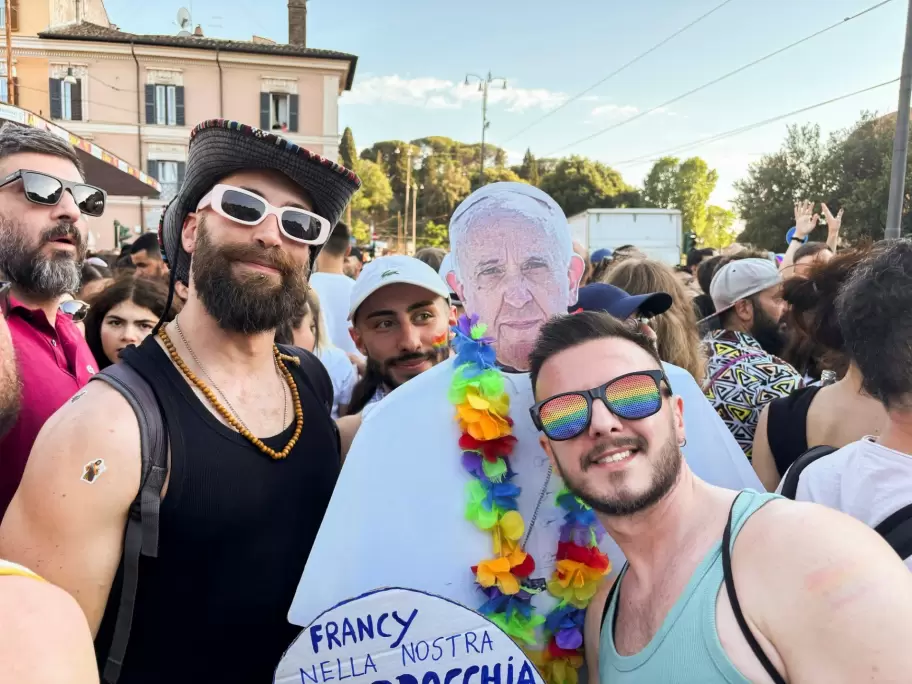 Las veces en las que Francisco se pronunció sobre el colectivo LGBT