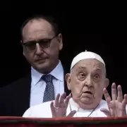 Las últimas palabras del Papa y la emocionante relación con el enfermero personal que le salvó la vida en 2021
