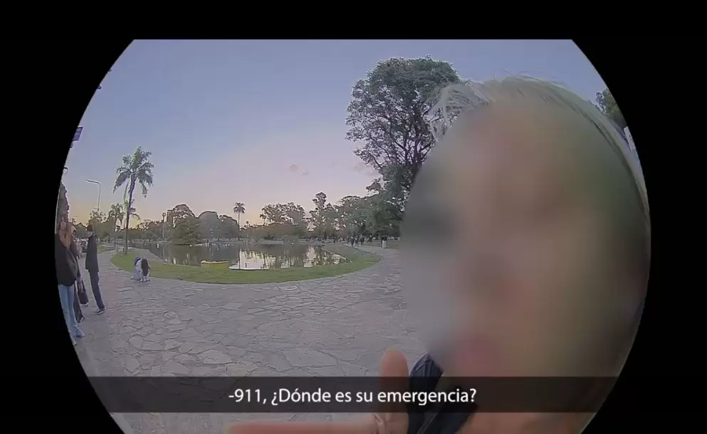 Palermo: una nena de tres años sufrió convulsiones en plena calle y fue salvada gracias a un tótem de emergencia
