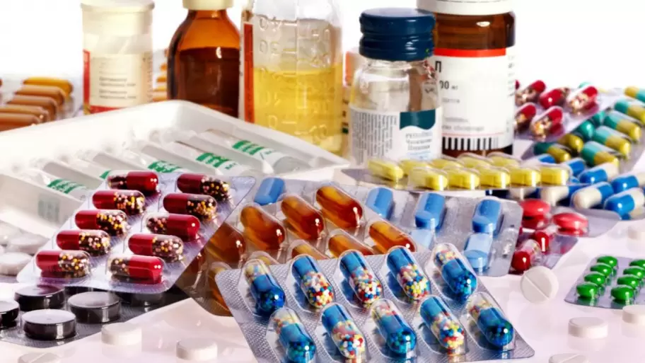 Justicia falla a favor de las cámaras farmacéuticas y pone un freno a la venta de medicamentos libres