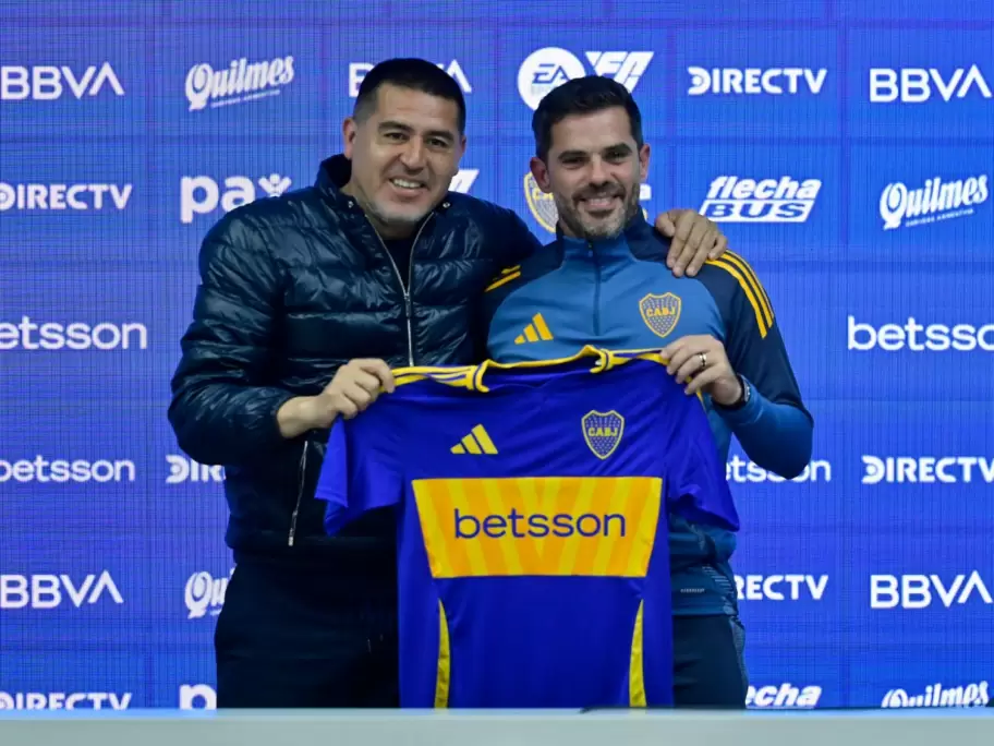 Riquelme optó por echar a Gago a menos de 200 días de que asumiera en el cargo
