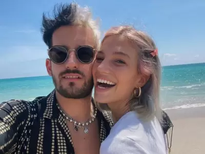 La historia entre Ricky Montaner y Stefi Roitman, por ahora, sigue.