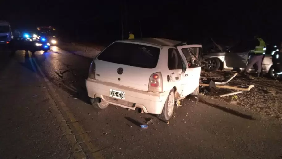 Dos muertos y un herido grave tras un choque frontal en la Ruta 7