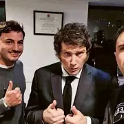 Un Gobierno a golpe de tuit: la interna libertaria y el poder de los influencers en la era Milei