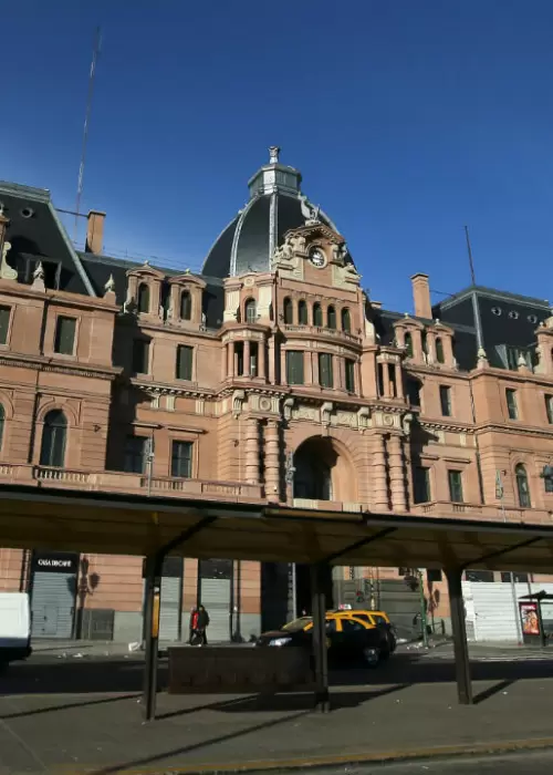 Paro de colectivos hasta la medianoche