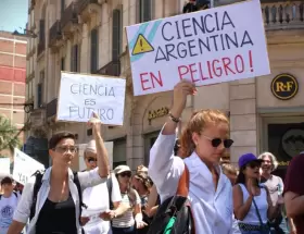 Recortes en la ciencia argentina