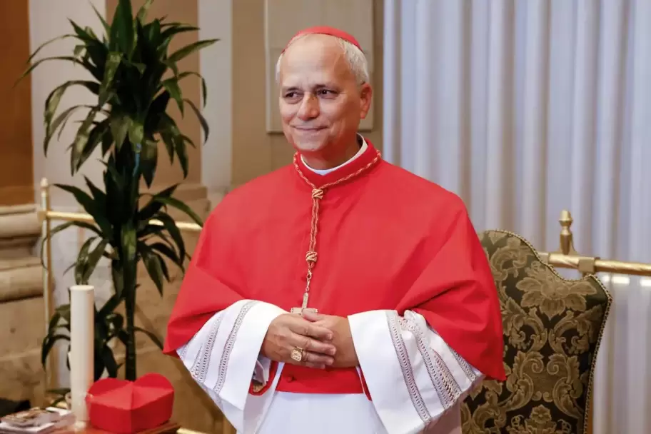 Robert Francis Prevost Martnez