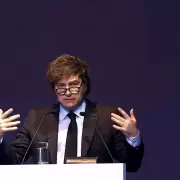 Milei, la cruzada contra el peso y su política monetaria: "Aquellos que fugaron la plata no son delincuentes, son héroes"