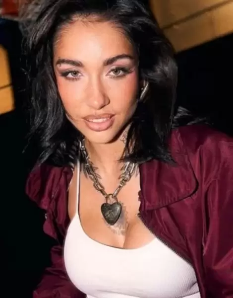 María Becerra