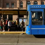 Después del paro de colectivos, la UTA logró una aumento paritario del 7,7% para los trabajadores