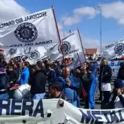 Paro de la UOM: trabajadores fueguinos toman las calles en contra de la eliminación de aranceles a la importación